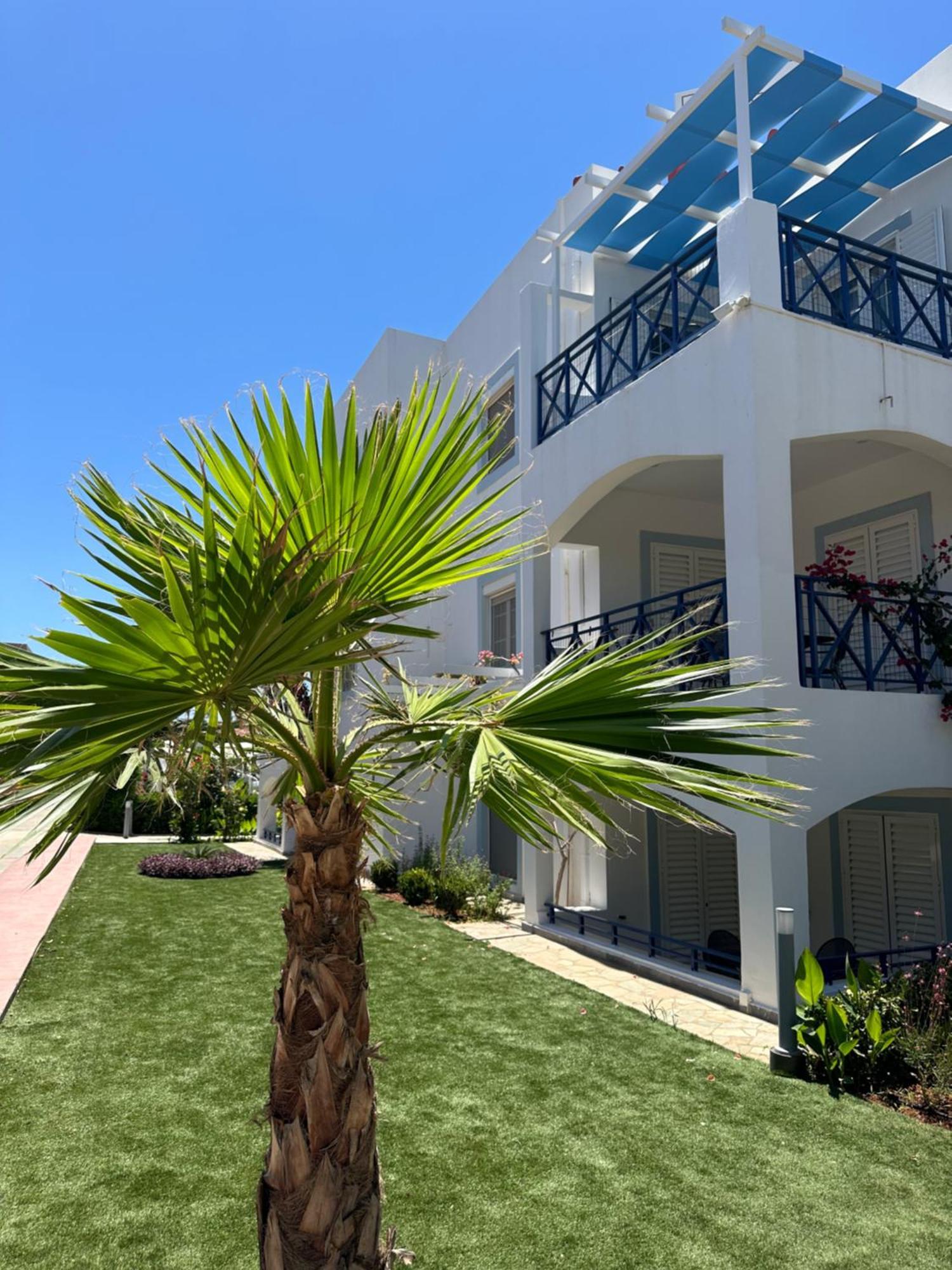 Evdokia Suites Гувес Екстериор снимка