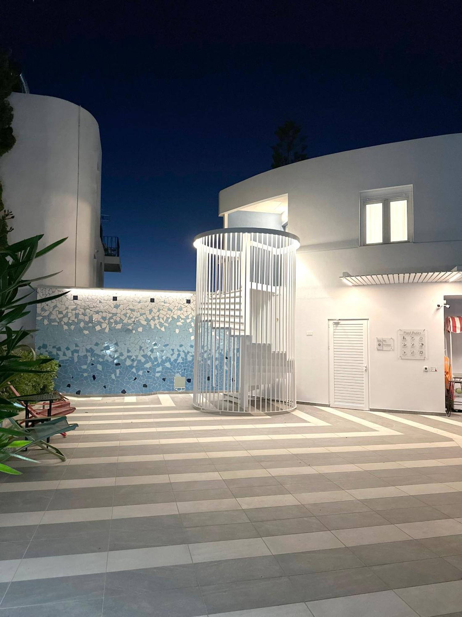 Evdokia Suites Гувес Екстериор снимка