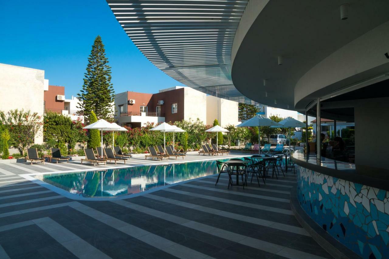 Evdokia Suites Гувес Екстериор снимка