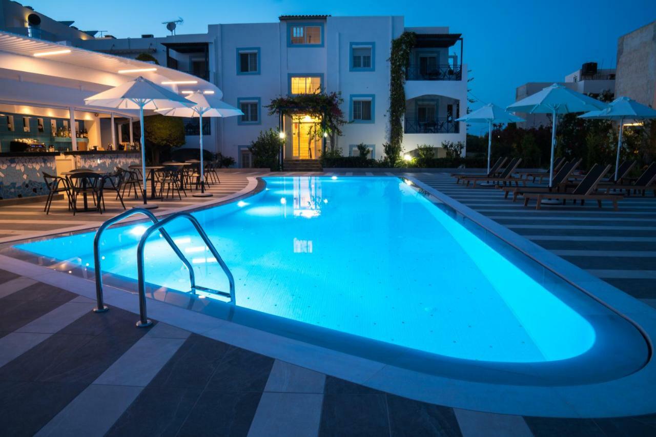 Evdokia Suites Гувес Екстериор снимка
