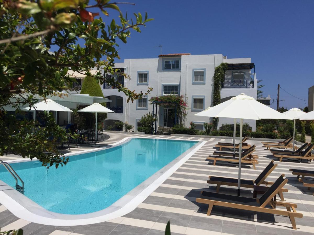 Evdokia Suites Гувес Екстериор снимка
